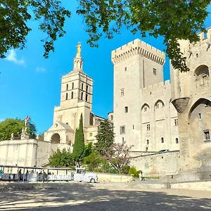 Terrasse, Intra-muros, Climatise Avec Wifi France